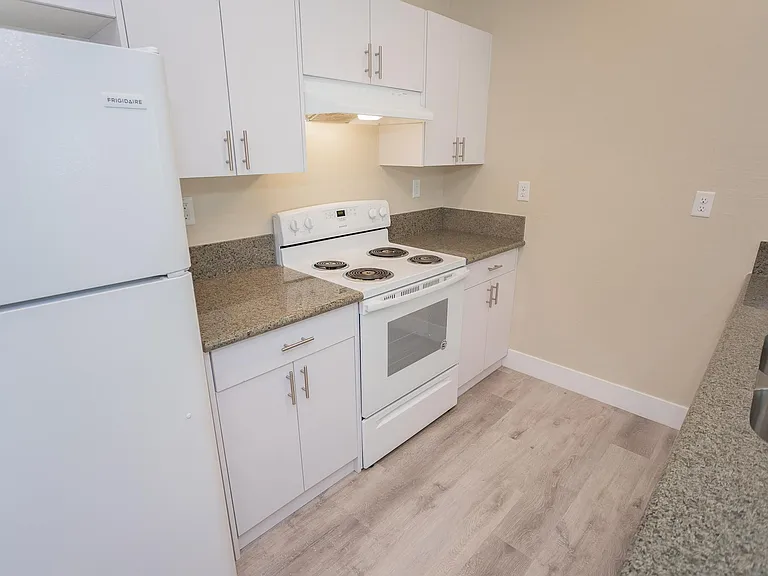 1741 S Dandelion St #2 — Photo 6