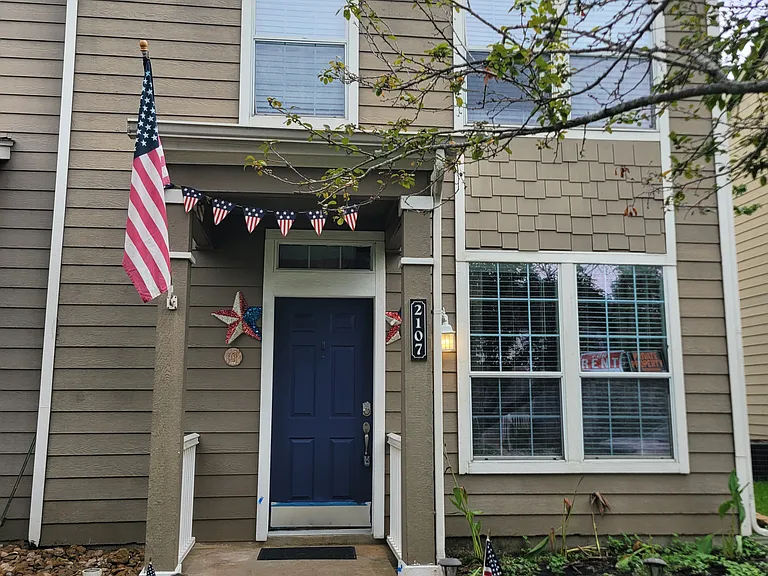 2107 Rustling Trees Way — Photo 3