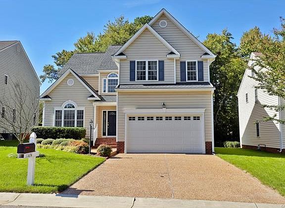 2nd image of 11424 Pinedale Dr