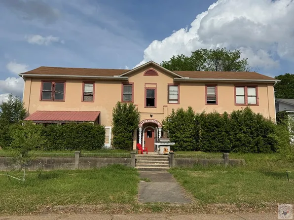 824 Wood St, Texarkana, TX 75501