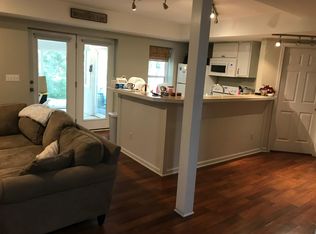 2304 Crestmont Ave #B, Charlottesville, VA