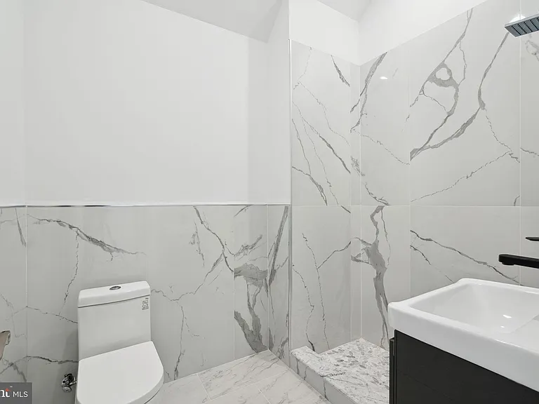 5164 Ridge Ave #3 — Photo 15