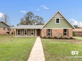 6425 Gaslight Ln N, Mobile, AL 36695