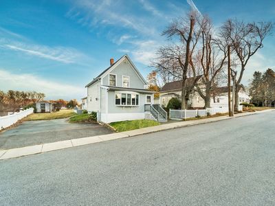 8 Lincoln Ave, Salisbury, MA, 01952