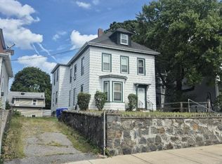 10 Neponset Ave, Hyde Park, MA 02136