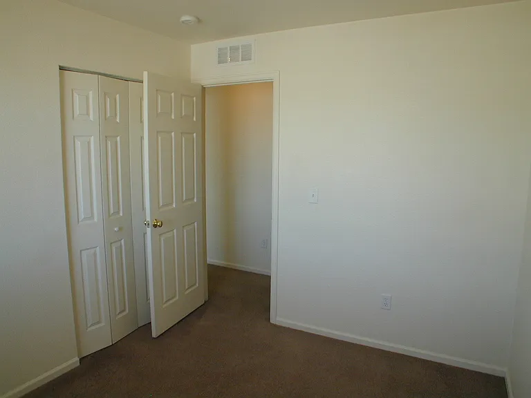 304 Snyder Ave — Photo 12