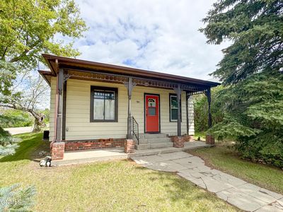 301 1st Ave E, Powers Lake, ND, 58773
