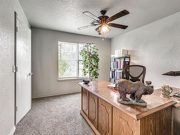 4th image of 23 Lake Ln