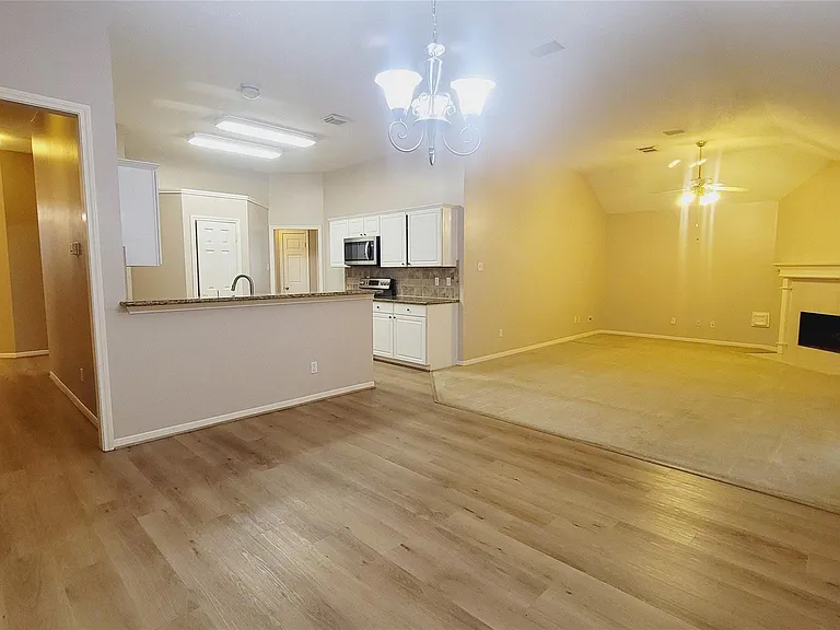 16215 Brinton Ct — Photo 10