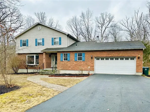 41 Timber Ridge Road, Newburgh, NY 12550