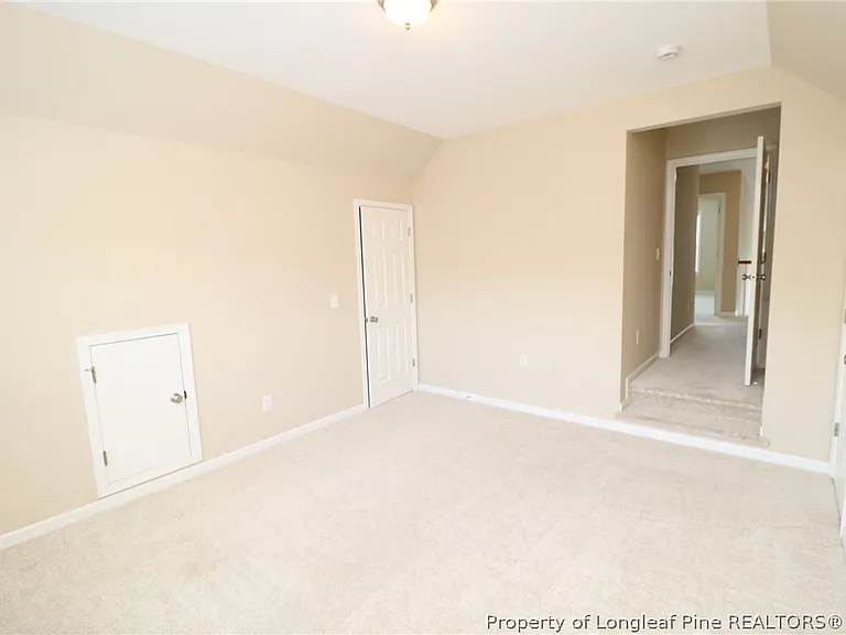 1015 Katie Ln — Photo 46
