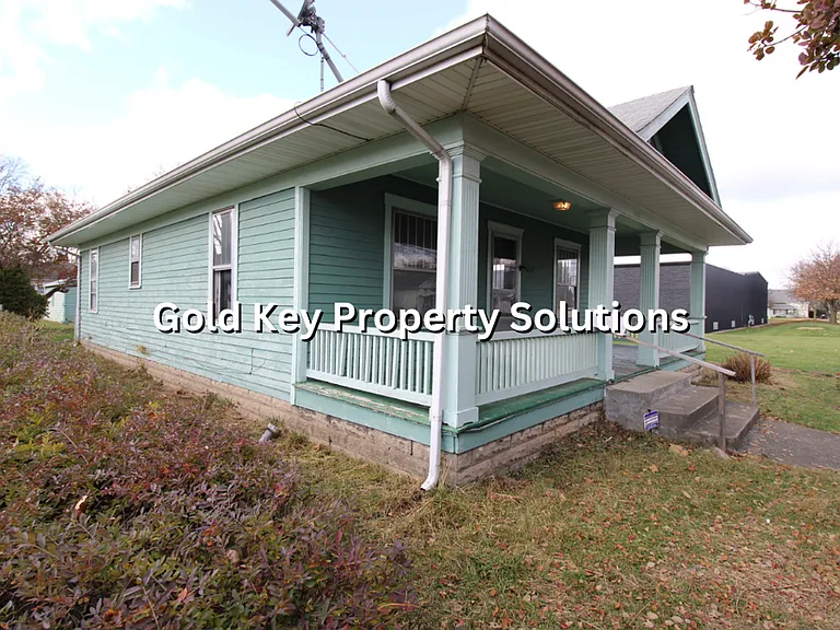 1629 Central Ave — Photo 3