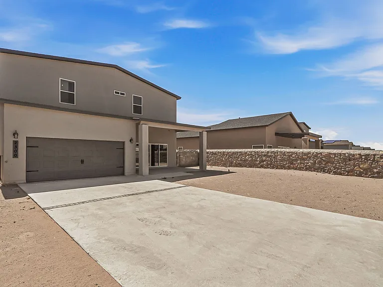 2300 Sammy Cervantes St — Photo 37