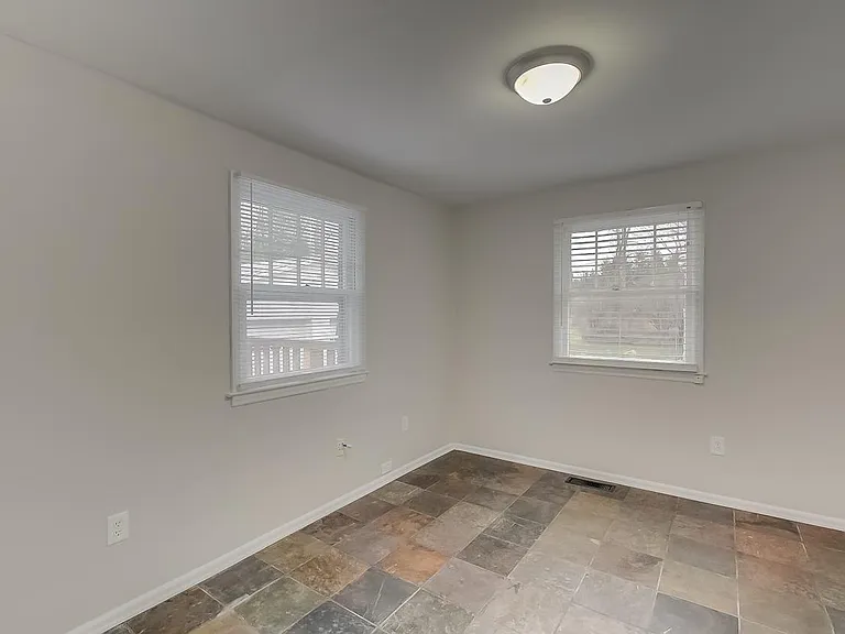 396 Chilesburg Rd — Photo 11