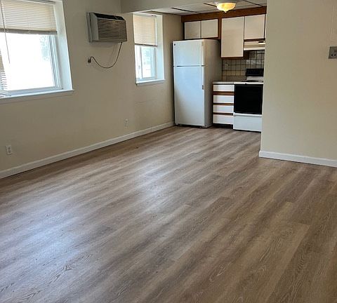 4th image of 37 Spruce St APT 12