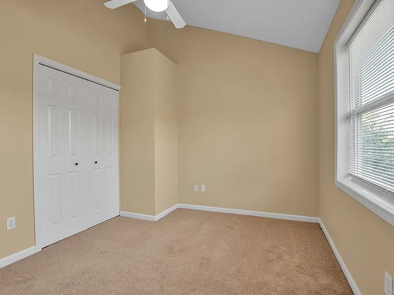 693 Skinnersville Rd #D — Photo 10