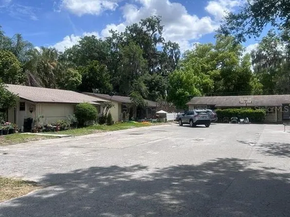280 E 1st St, Apopka, FL 32703