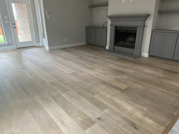 2nd image of 1151 Montgomery Way