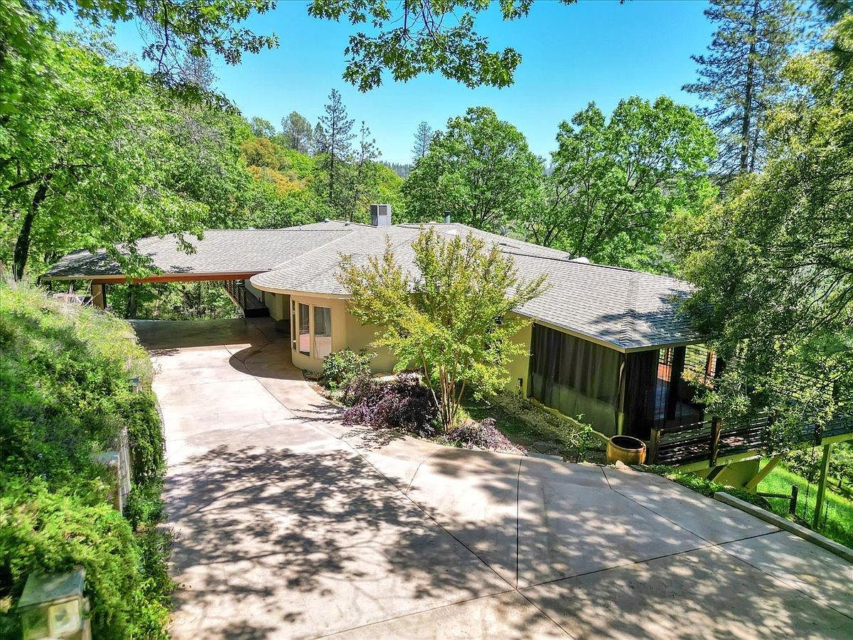 20059 Bear Ridge Rd, Grass Valley, CA 95949 MLS 223039473 Zillow