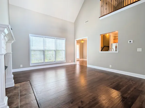 3036 Community Cir, Murfreesboro, TN 37128