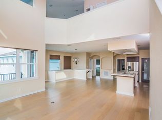 104 Via Madrid Dr, Ormond Beach, FL 32176