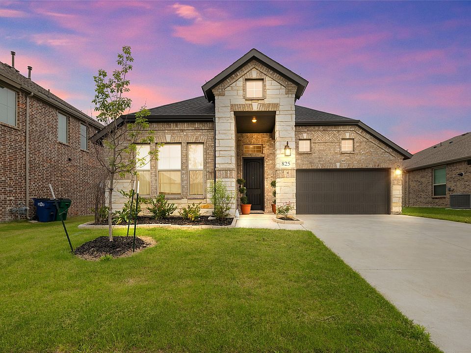 1st image of 825 Bosley Dr