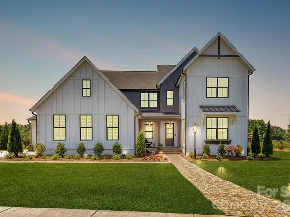 3324 Antioch Church Rd, Matthews, NC 28104