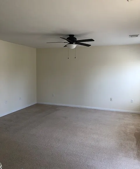 102 Martin Ct — Photo 12