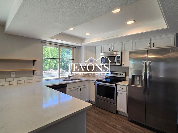 2nd image of 803 S 68th Ave