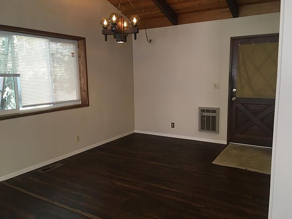 3rd image of 20205 Eastview Dr