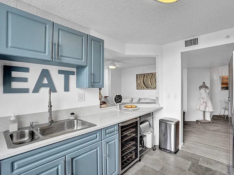 520 SE 5th Ave #2211 — Photo 9