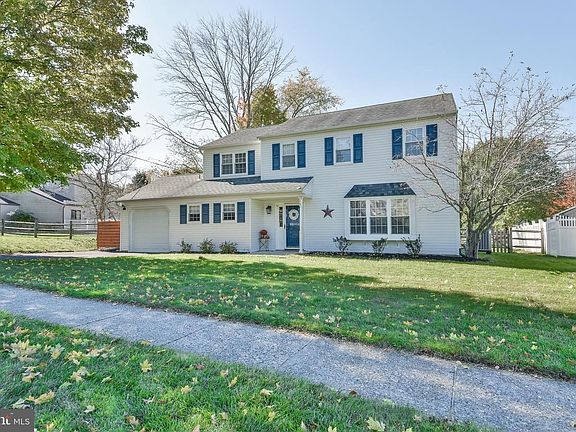 2nd image of 387 Alberts Way