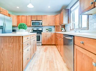 2975 Carlingford Ln, Fitchburg, WI 53711