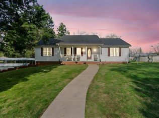 365 C W Moore Rd, Smiths Grove, KY 42171