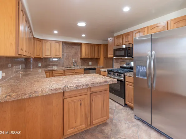1170 N Catalina Ave, Tucson, AZ 85712