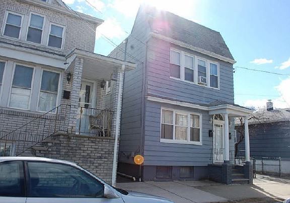 2nd image of 44-46 Naples Ave
