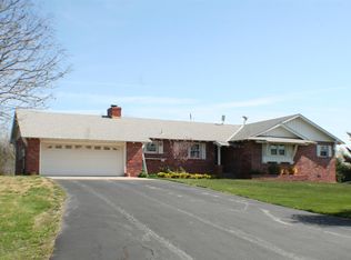 7766 SW River Valley Rd, Augusta, KS 67010