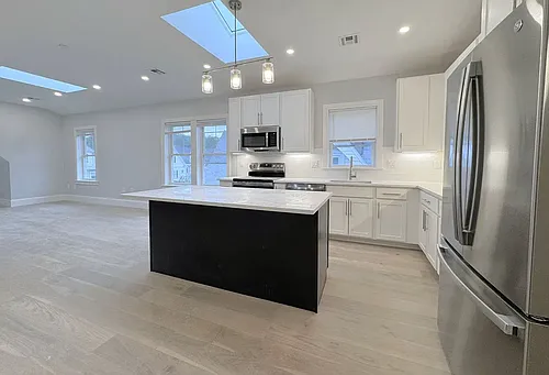 55 Fairbanks St #4A Photo 1