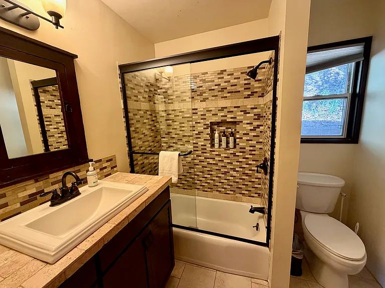 Full bathroom