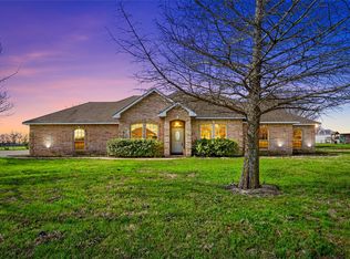 12050 Golden Meadow Ln, Forney, TX 75126