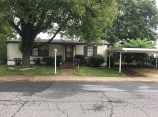 447 Charles Pl, Freehold, NJ 07728