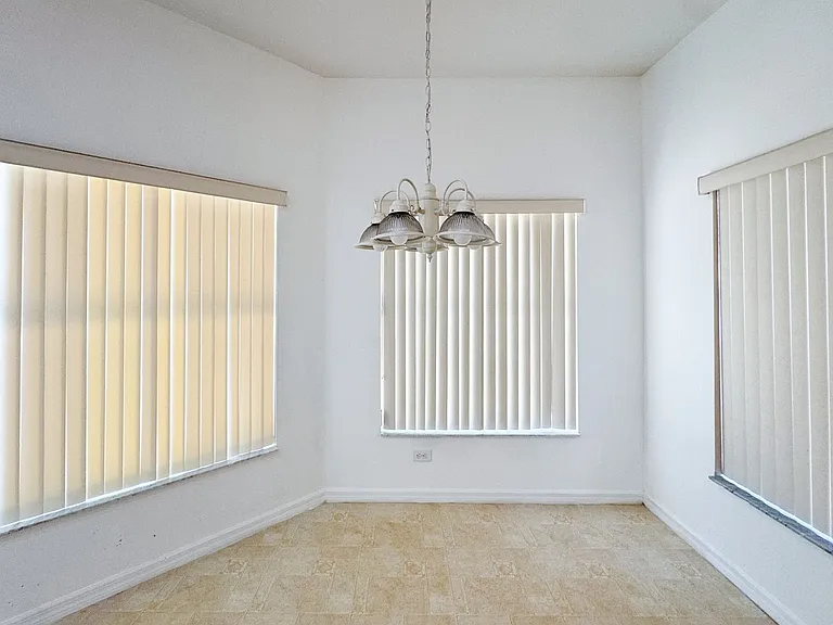 1108 Longville Cir — Photo 13