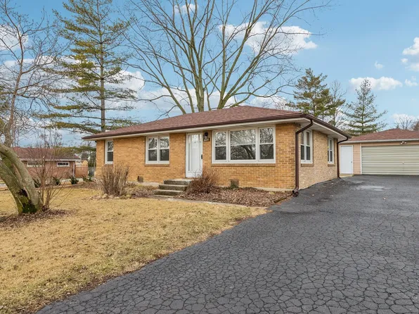9928 S 82nd Ave, Palos Hills, IL 60465