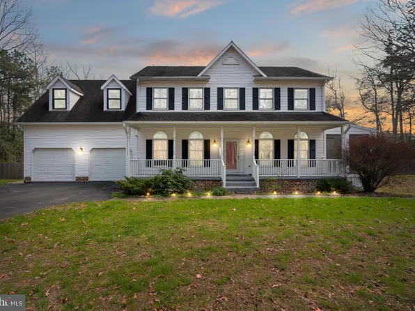 189 Barnes Creek Ct, Montross, VA 22520