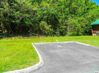 2316 Riverport Way, Pigeon Forge, TN 37863