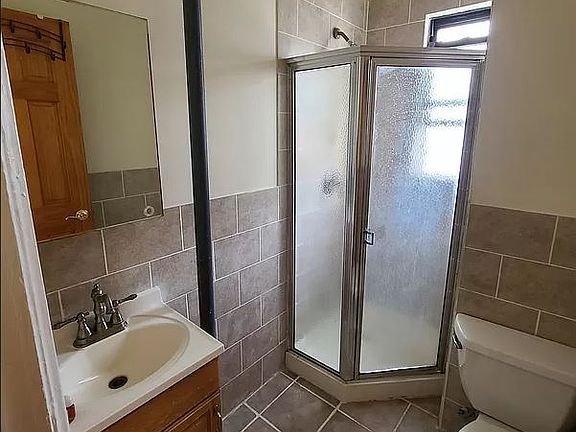 2nd image of 34-20 34th St #7