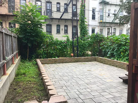 Rented by Compass | media 8