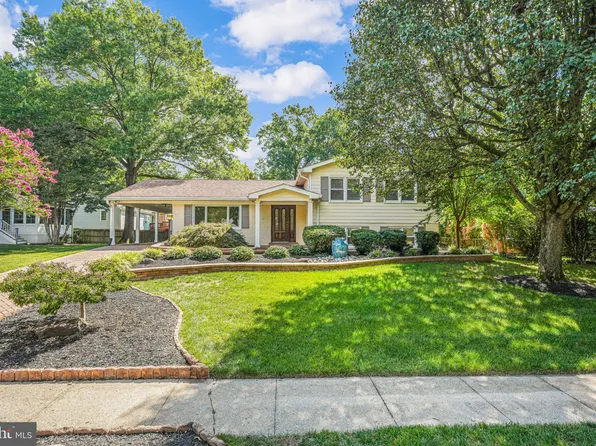 7521 Milway Dr, Alexandria, VA 22306