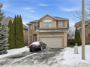 66 Suffolk St, Hamilton, ON L9K 1M9