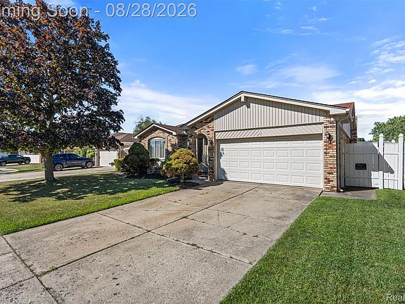 2nd image of 38653 Levisham Dr